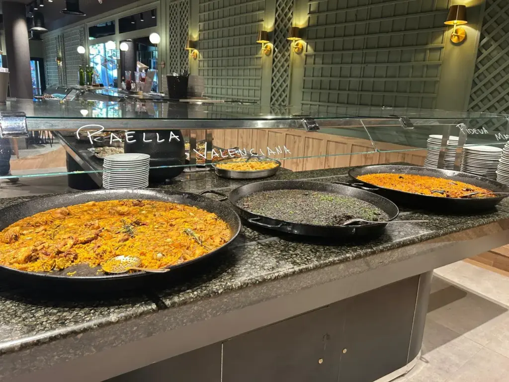 buffet de arroces y paellas